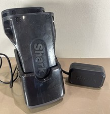 2 x Shark XSBT700EU Vacuum