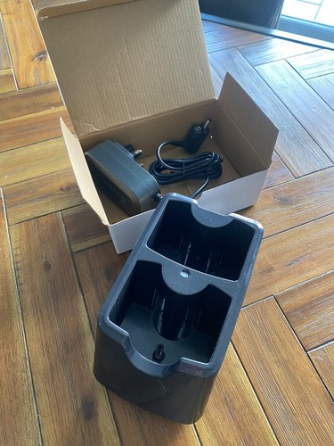 Shark dual charging - shark, &